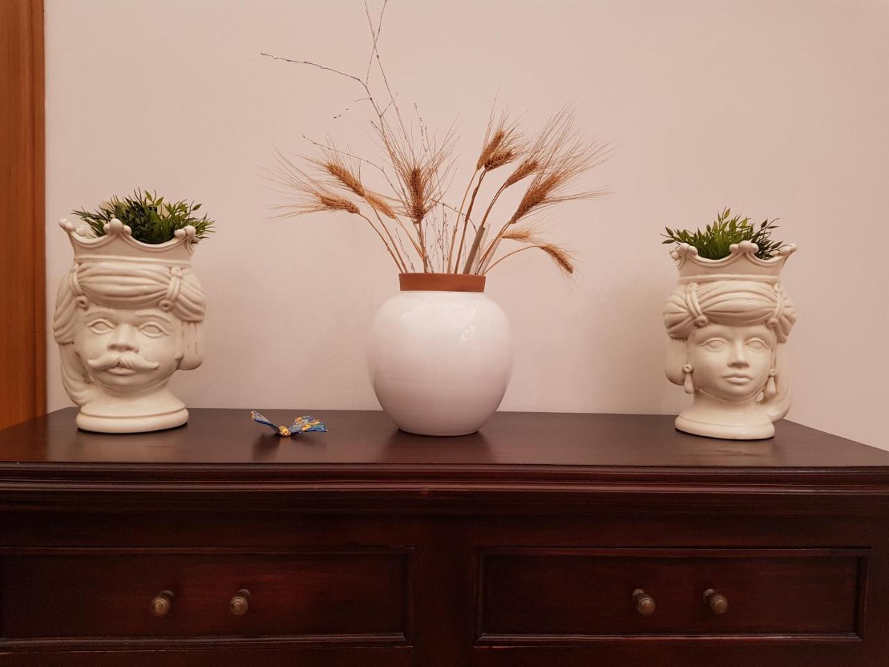 B&B Sicily Luxury คาตาเนีย ภายนอก รูปภาพ