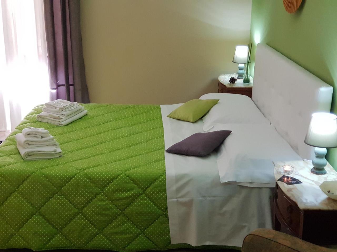 B&B Sicily Luxury คาตาเนีย ภายนอก รูปภาพ