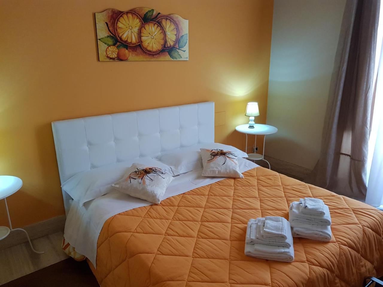 B&B Sicily Luxury คาตาเนีย ภายนอก รูปภาพ