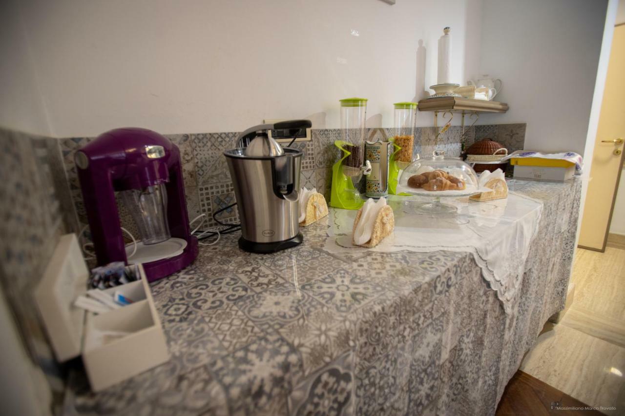 B&B Sicily Luxury คาตาเนีย ภายนอก รูปภาพ