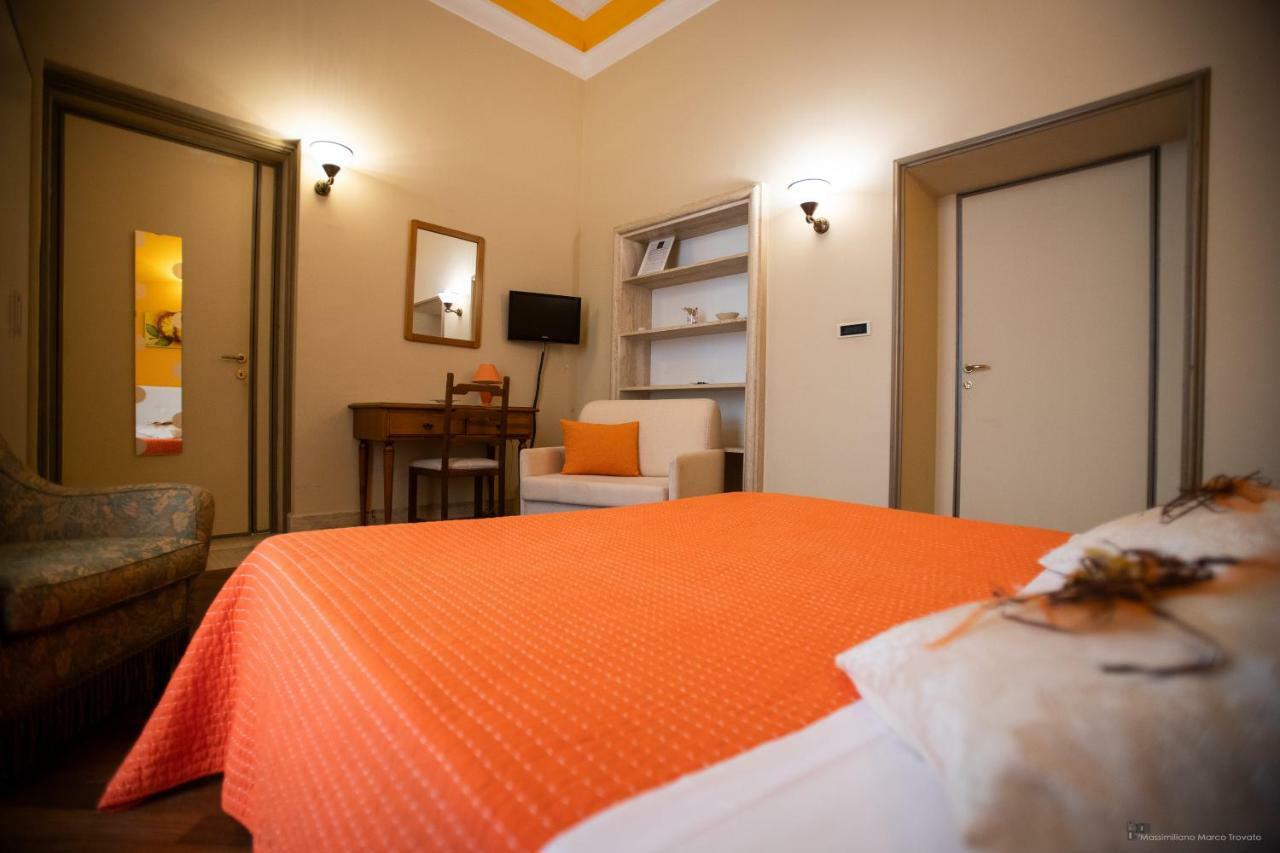 B&B Sicily Luxury คาตาเนีย ภายนอก รูปภาพ