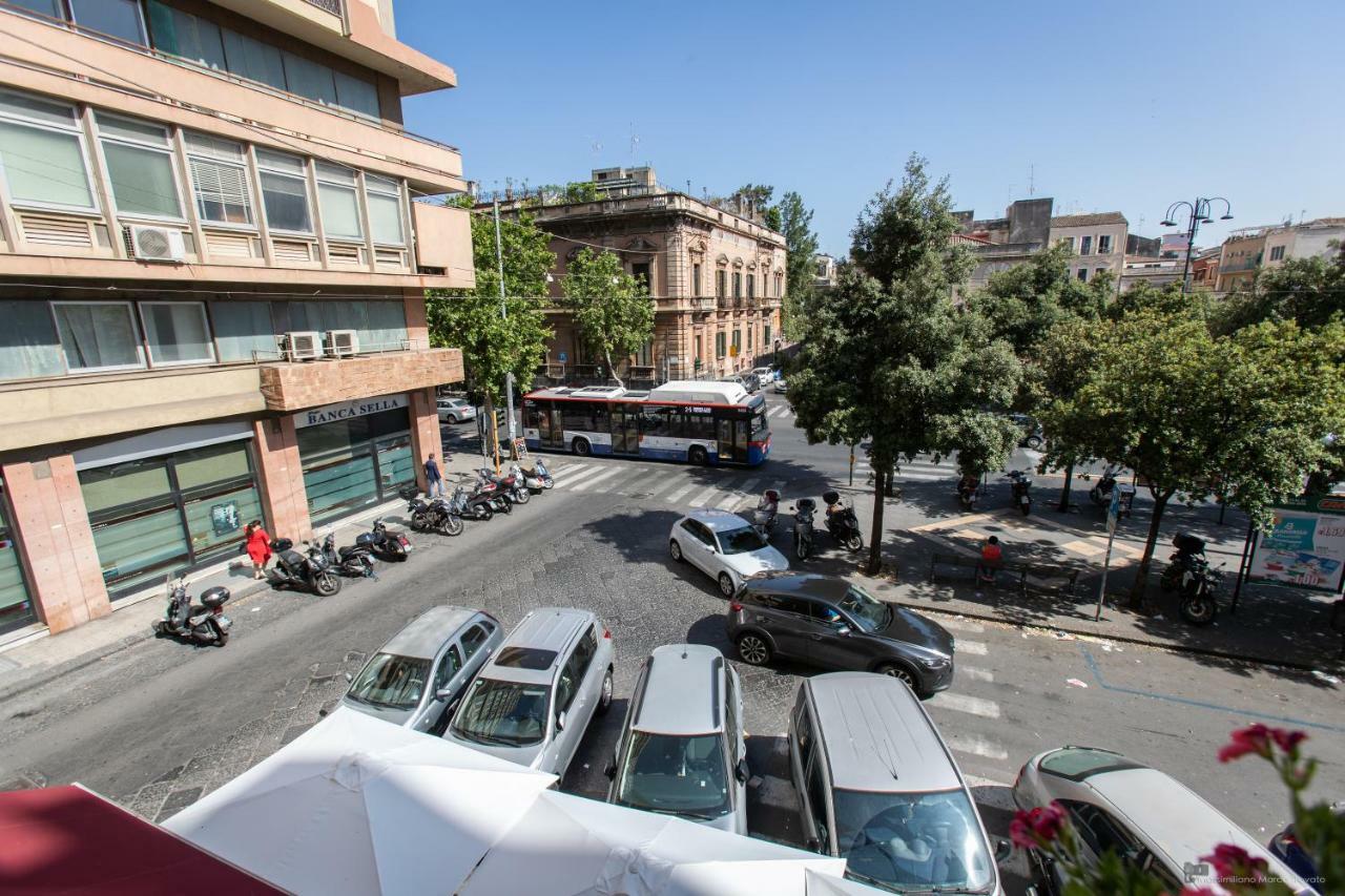 B&B Sicily Luxury คาตาเนีย ภายนอก รูปภาพ