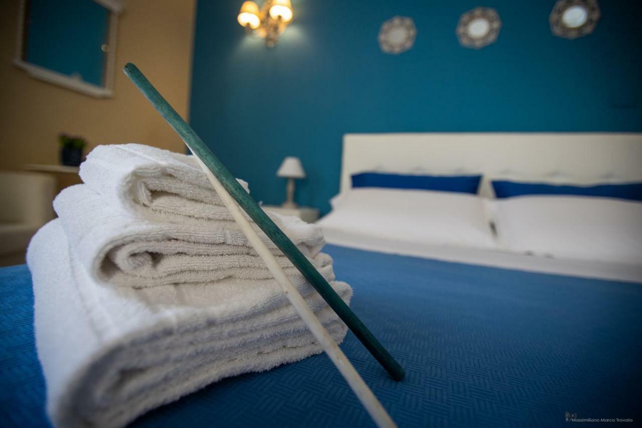 B&B Sicily Luxury คาตาเนีย ภายนอก รูปภาพ